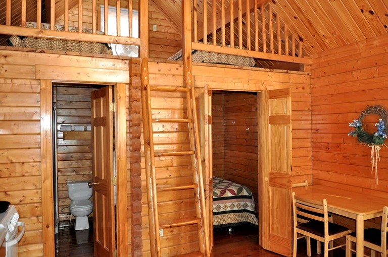 Cabins (United States of America, --, Texas)