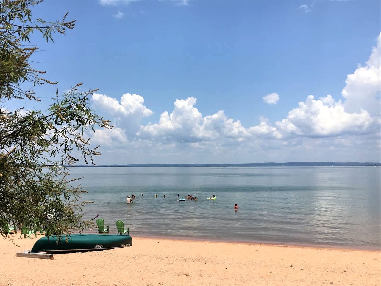 Peaceful Lakefront Cabin with Loft, Beach Access & Sunset Views in Buchanan Dam, Texas