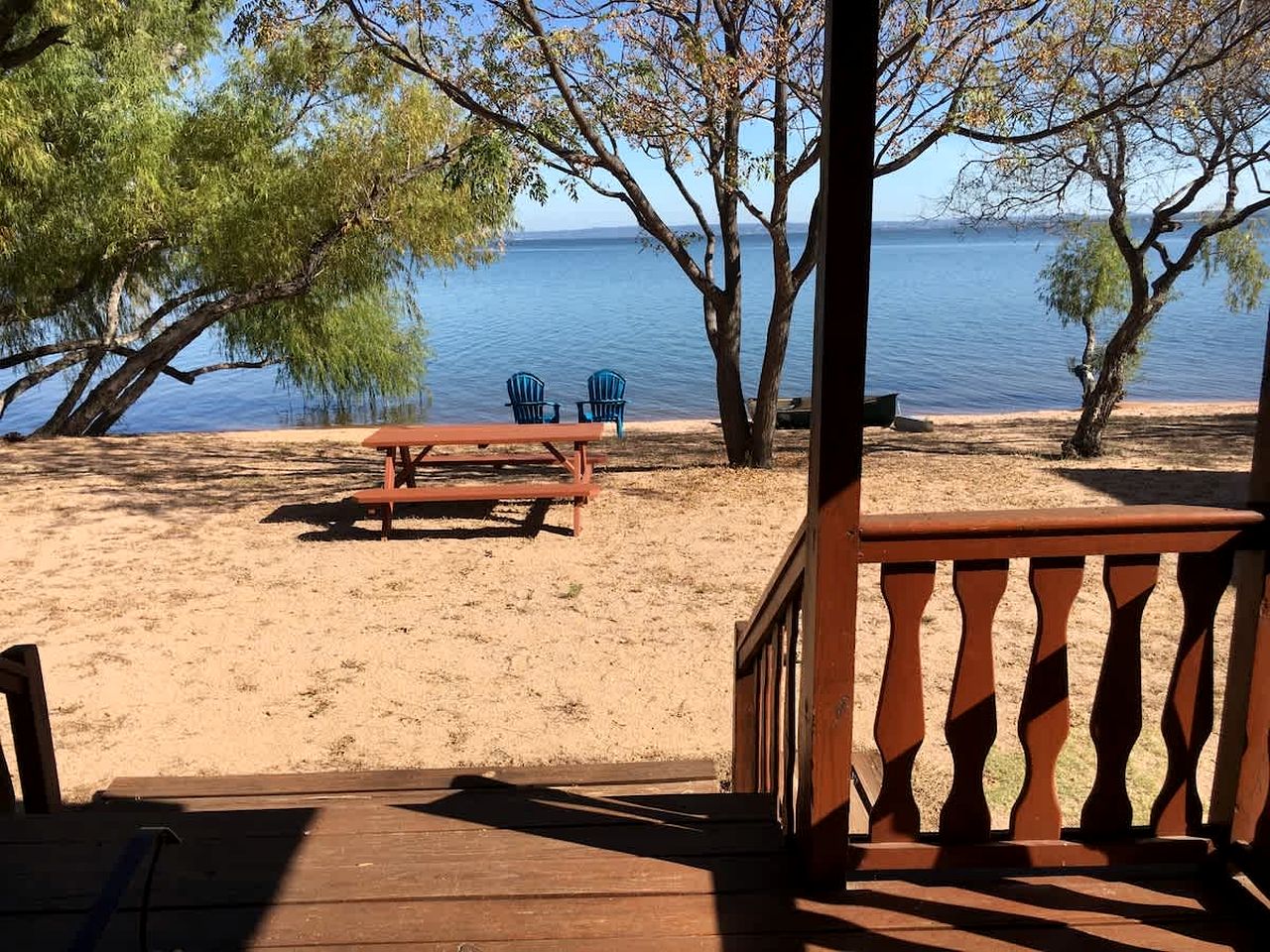 Peaceful Lakefront Cabin with Loft, Beach Access & Sunset Views in Buchanan Dam, Texas