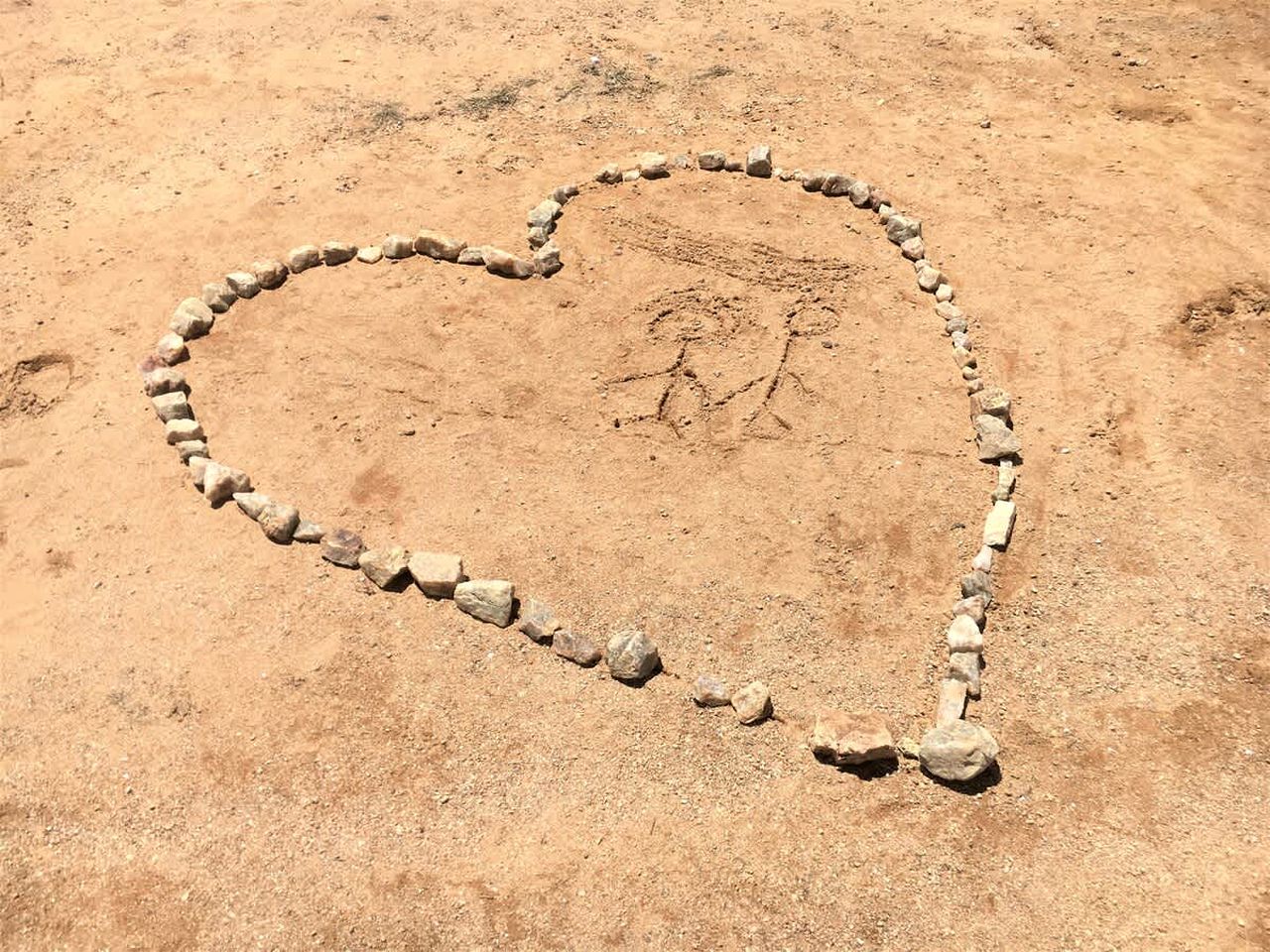 Escape to a Scenic Lakeview Cabin Near Waterfalls, Vineyards & Starry Nights in Buchanan Dam, Texas