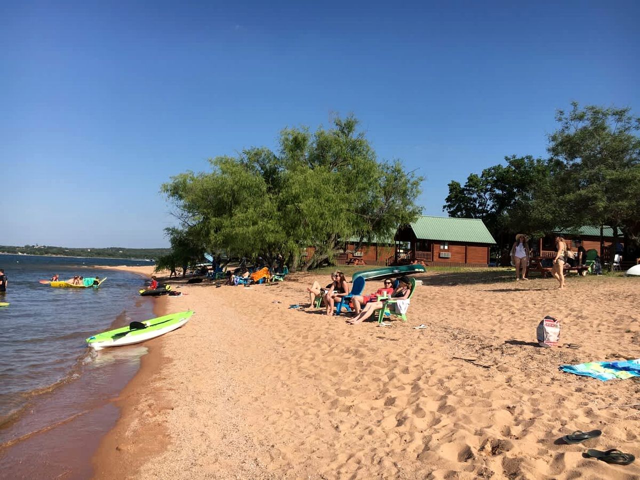 Escape to a Scenic Lakeview Cabin Near Waterfalls, Vineyards & Starry Nights in Buchanan Dam, Texas