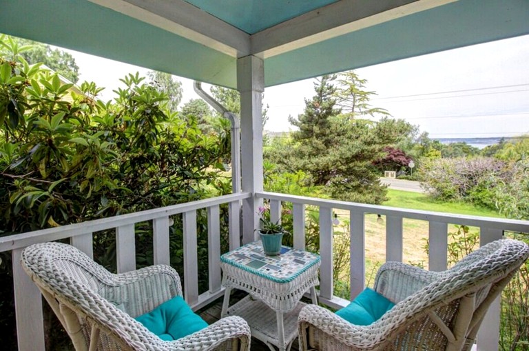 Rustic Cottage Rental with Puget Sound Views in Langley, Washington | Cottages (Langley, Washington, United States of America)