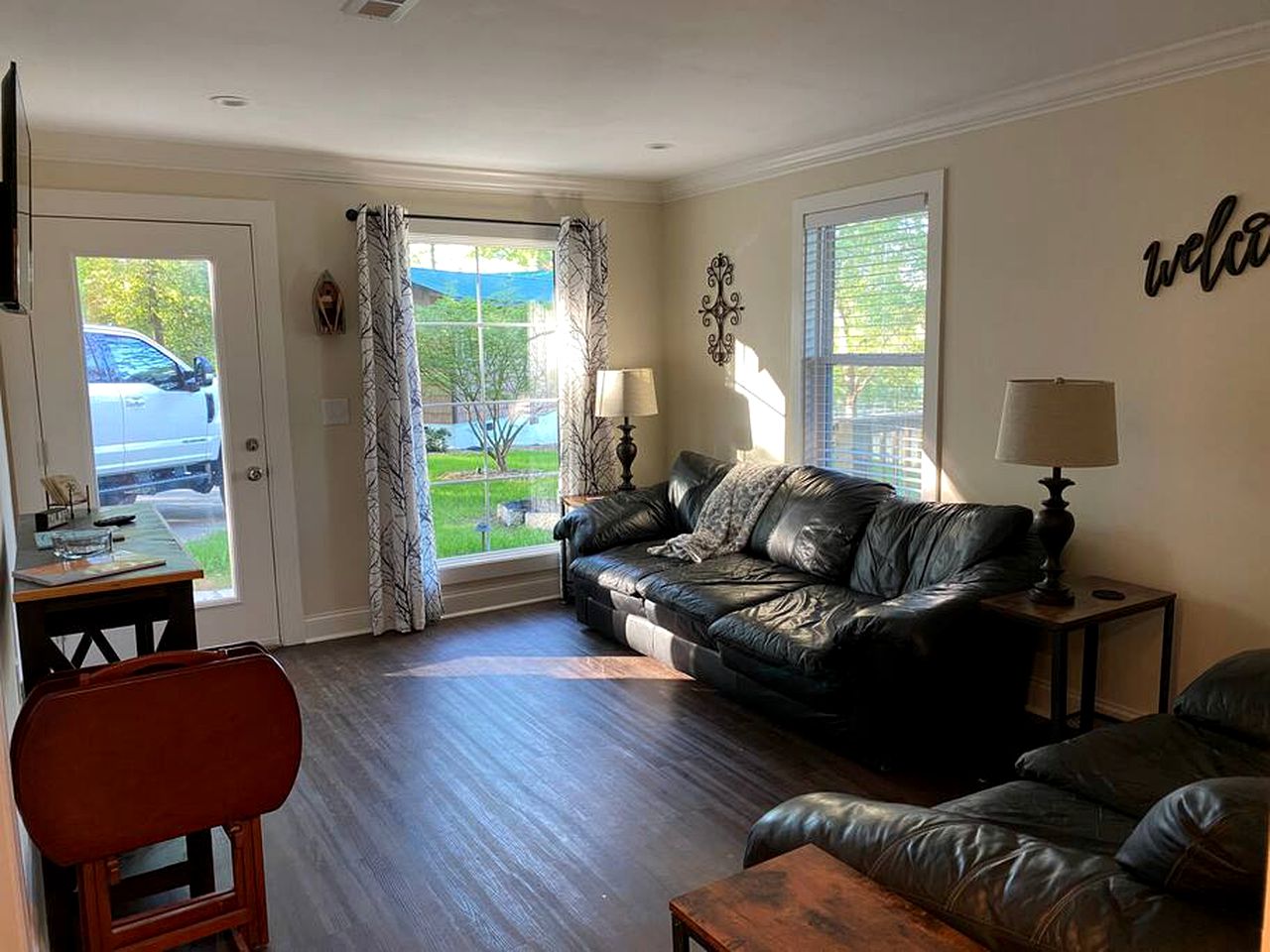 Waterfront Cottage with Fire Pit, Kayaks, Dock and Picnic Space in Charlotte, North Carolina