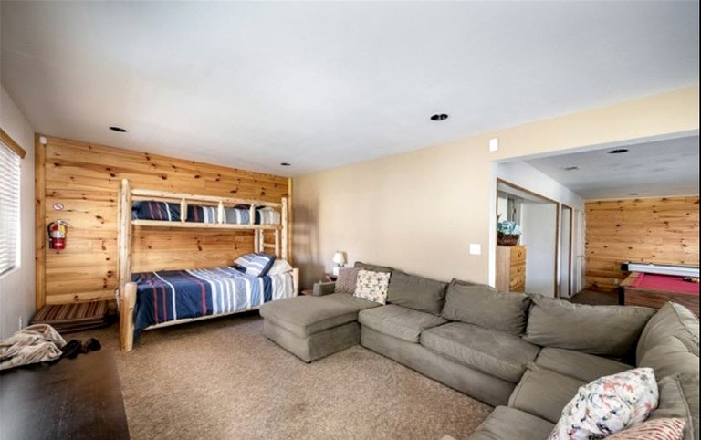 Cabins (United States of America, Big Bear, California)