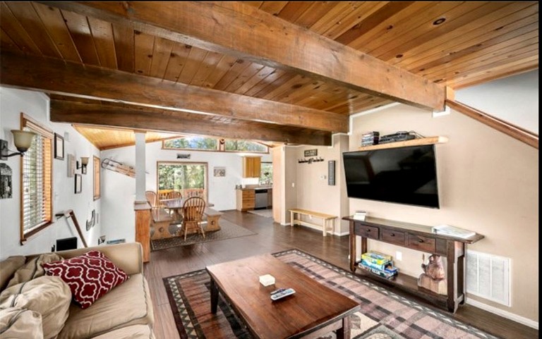 Cabins (United States of America, Big Bear, California)