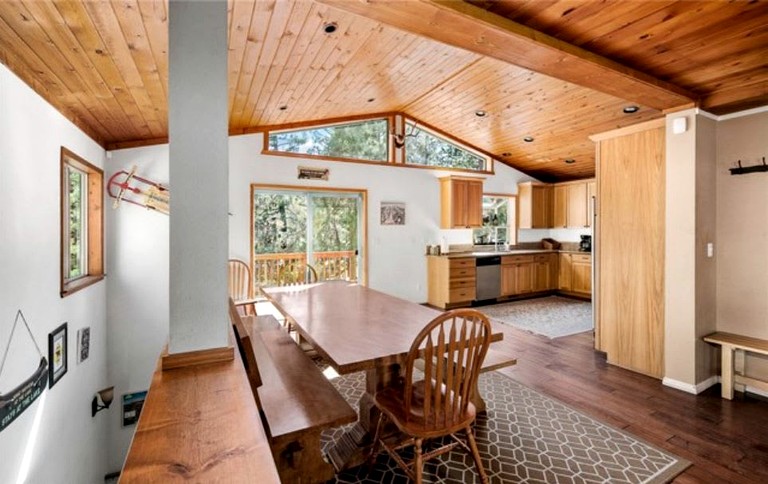 Cabins (United States of America, Big Bear, California)