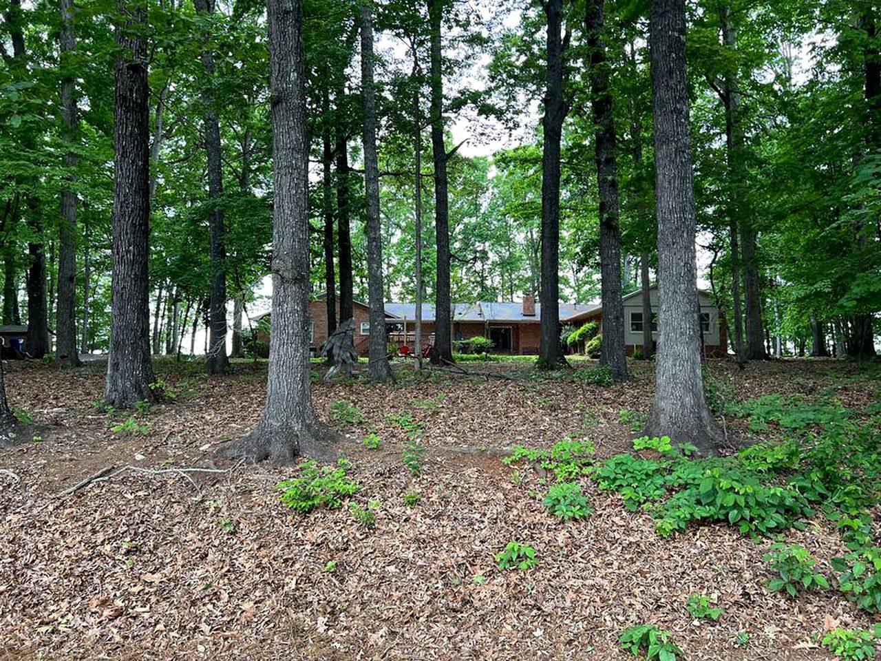 Cute Cottage with Fire Pit Perfect for Hiking Trails in Indian Trail, North Carolina