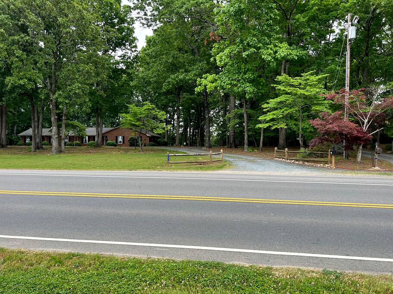 Cute Cottage with Fire Pit Perfect for Hiking Trails in Indian Trail, North Carolina