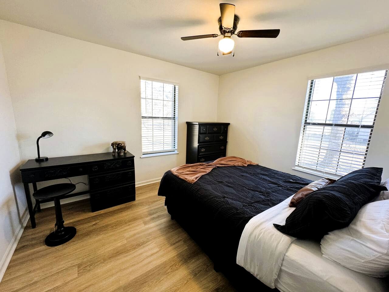 Peaceful Retreat with Expansive Yards & Cozy Outdoor Spaces in Alexander, Arkansas