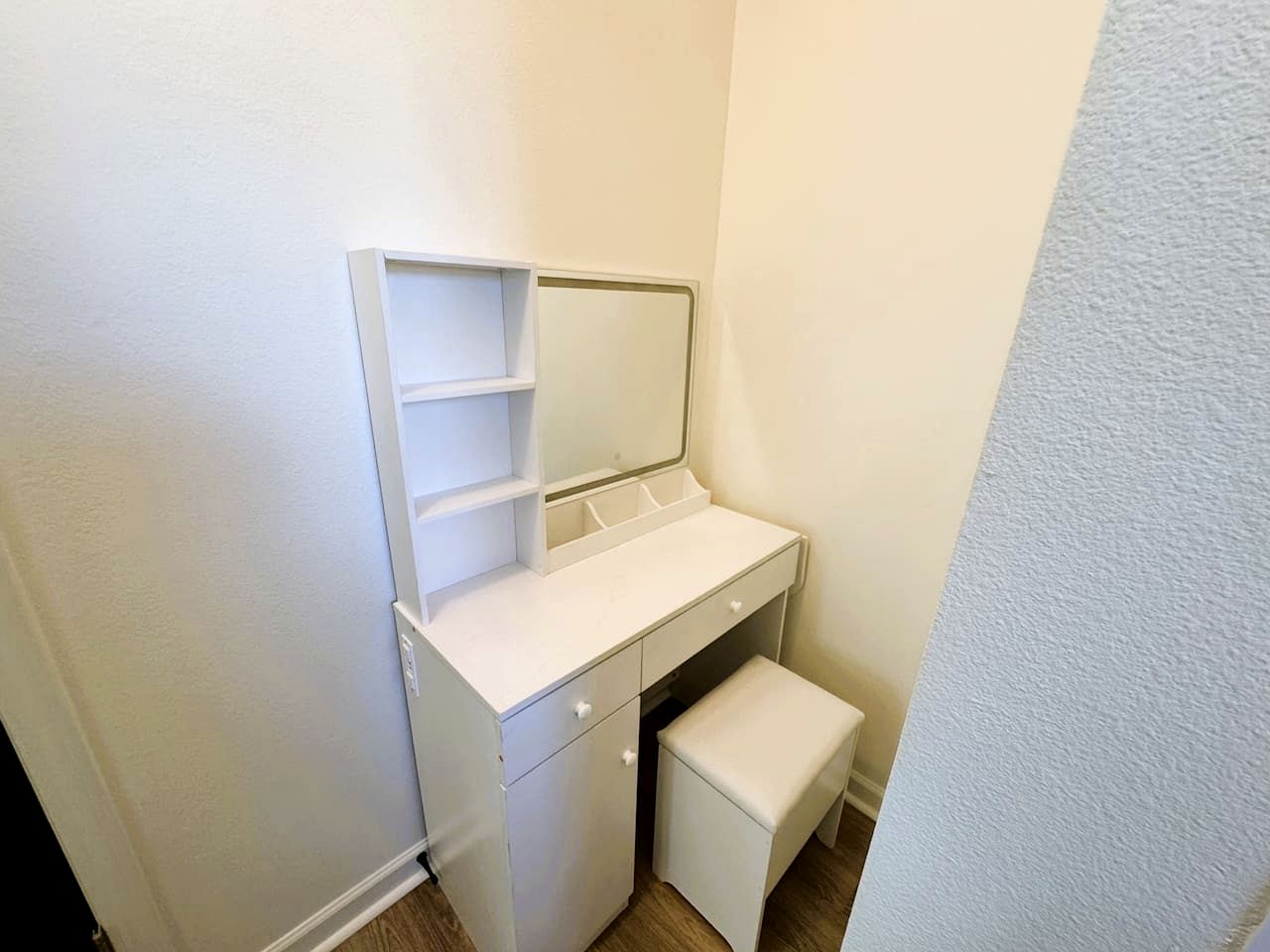 Peaceful Retreat with Expansive Yards & Cozy Outdoor Spaces in Alexander, Arkansas