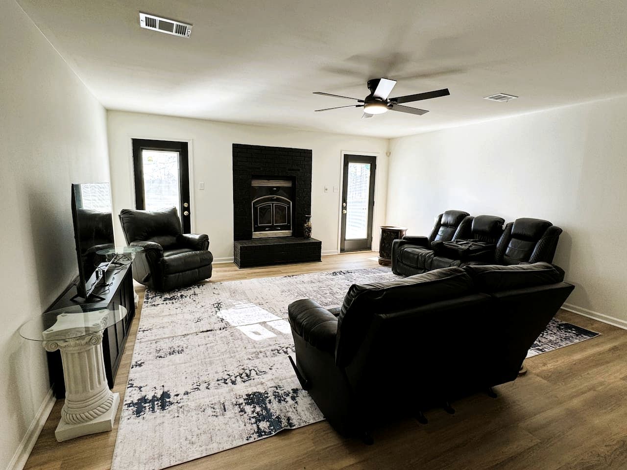 Peaceful Retreat with Expansive Yards & Cozy Outdoor Spaces in Alexander, Arkansas