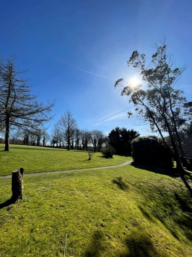 Cabins (United Kingdom, Lanteglos, England)