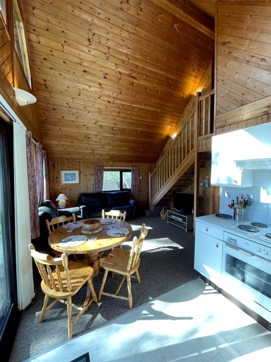 Cabins (United Kingdom, Helstone, England)