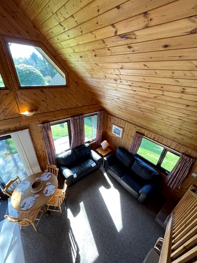 Cabins (United Kingdom, Helstone, England)