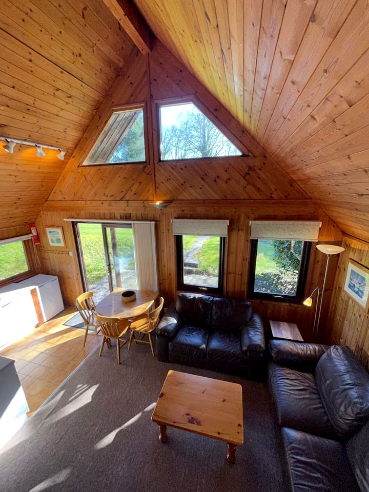 Serene 3-Bedroom Scandinavian Lodge in Camelford, Cornwall