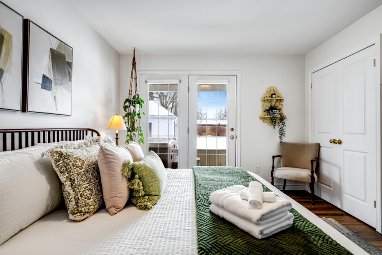 Vacation Rentals (Canada, Leamington, Ontario)