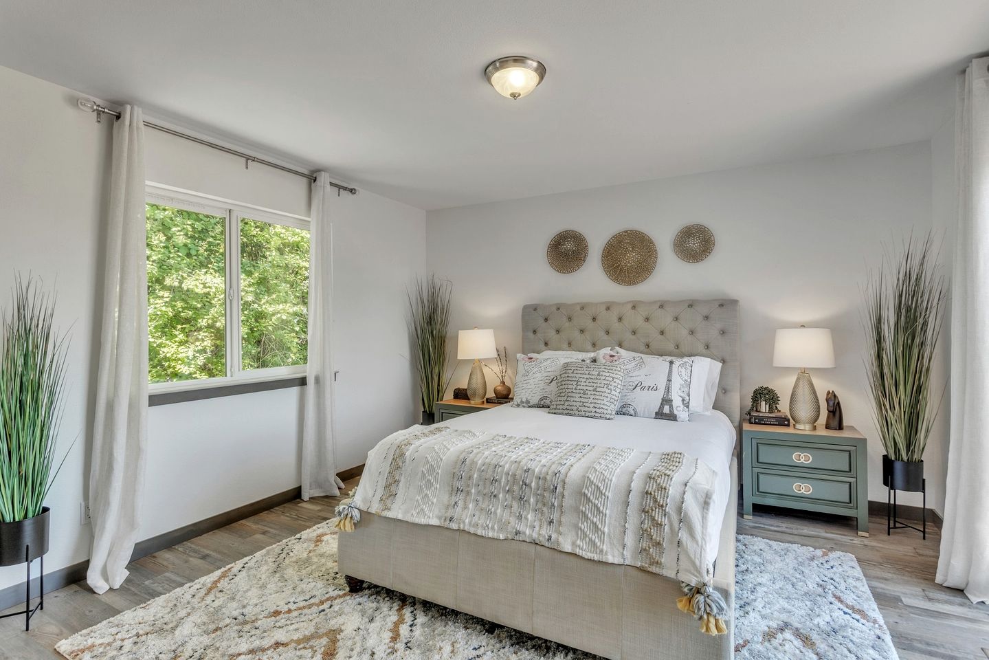 Outstanding Cottage with Fire Pit in Greenbank, Washington