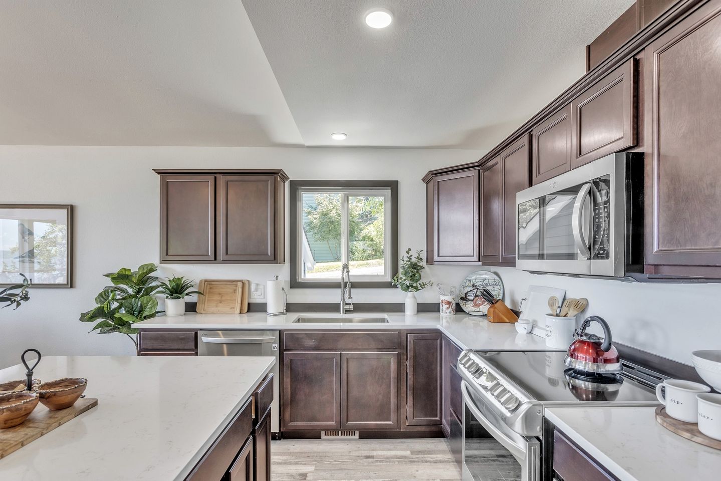 Outstanding Cottage with Fire Pit in Greenbank, Washington