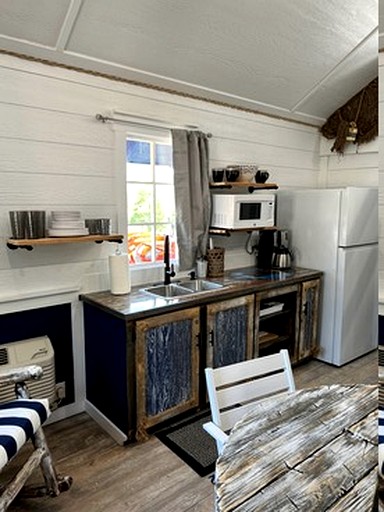 Luminous Waterfront Cabin with Fire Ring in Bayfield, Wisconsin | Cabins (Bayfield, Wisconsin, United States of America)