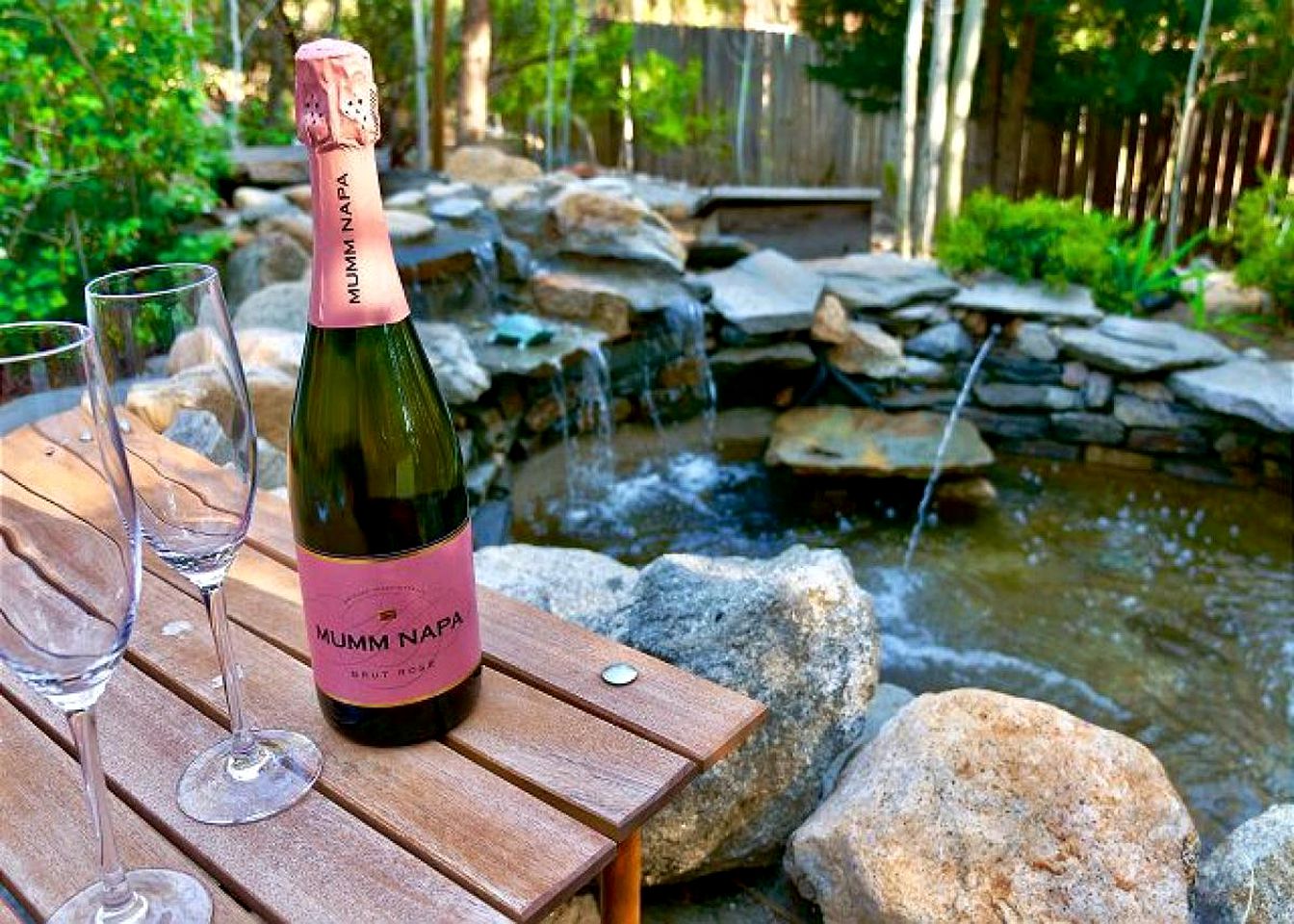 Homey Idyllwild Accommodation with a Hot Tub, Best California Glamping Sites