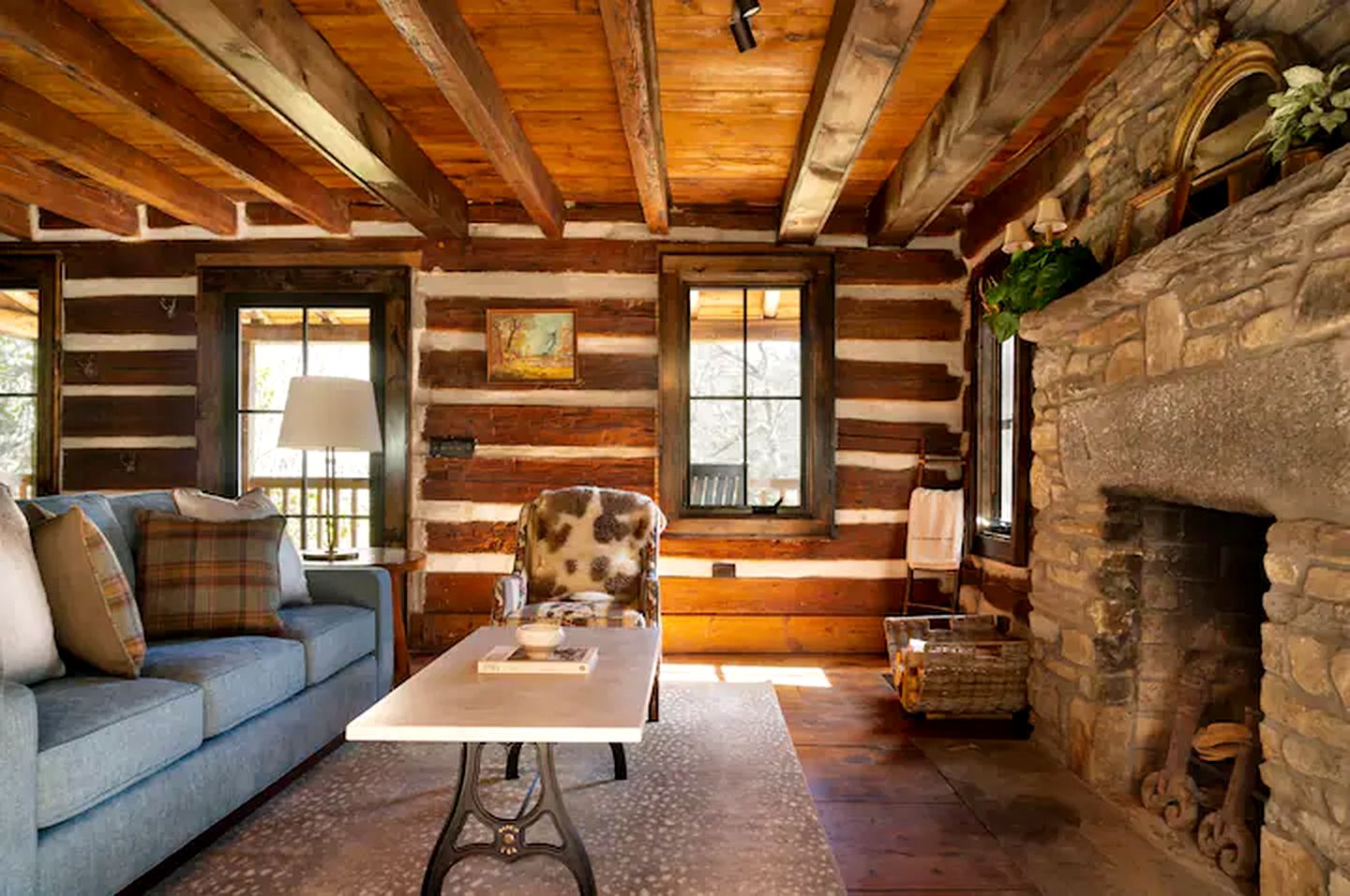 Luxury Cabin on Private Pond near Flat Mountain, NC