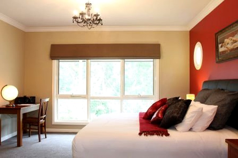 Cottages (Yarra Valley, Victoria, Australia)