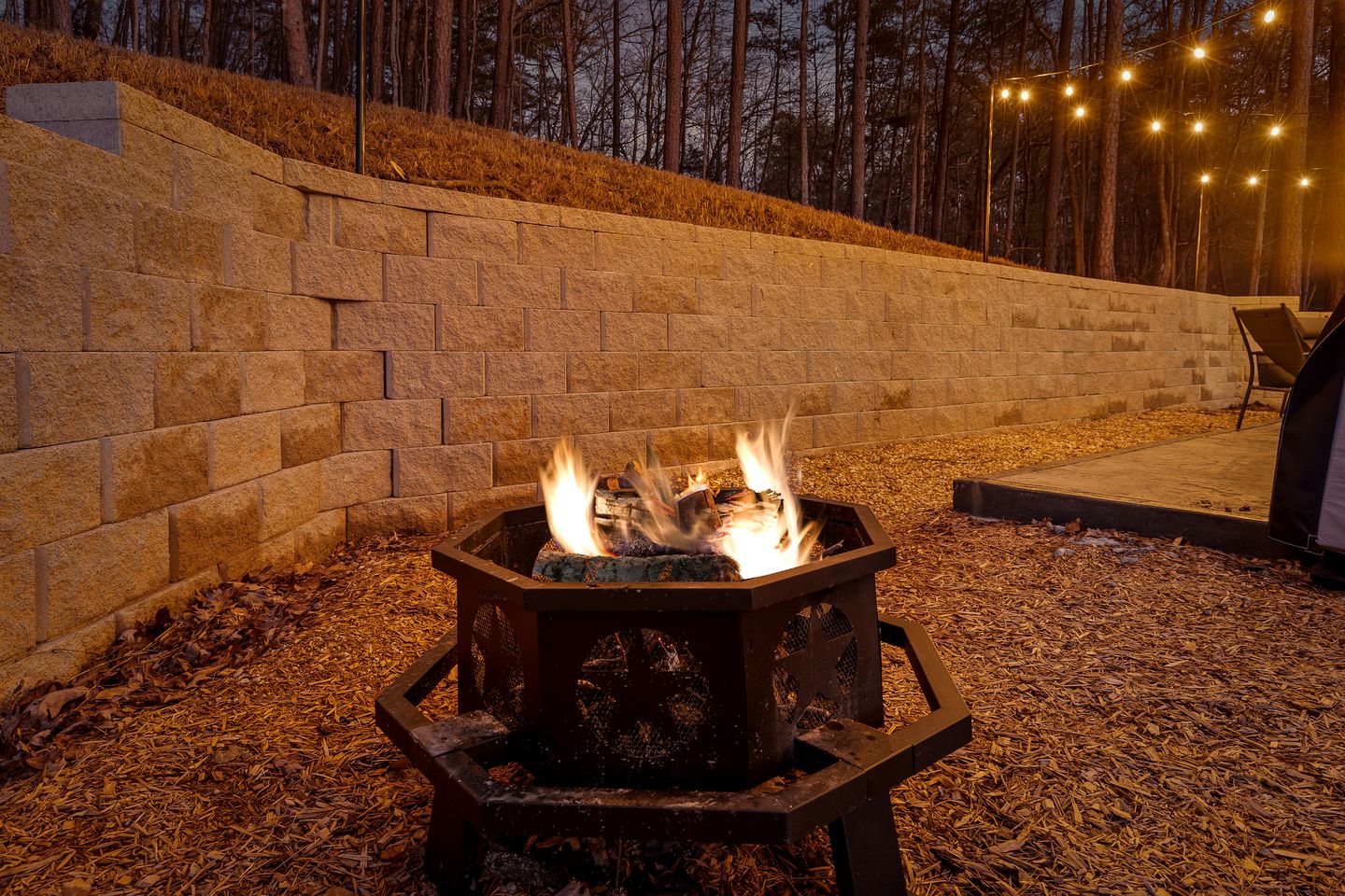 Lovely Cottage with Hot-tub in Chickamauga, Georgia