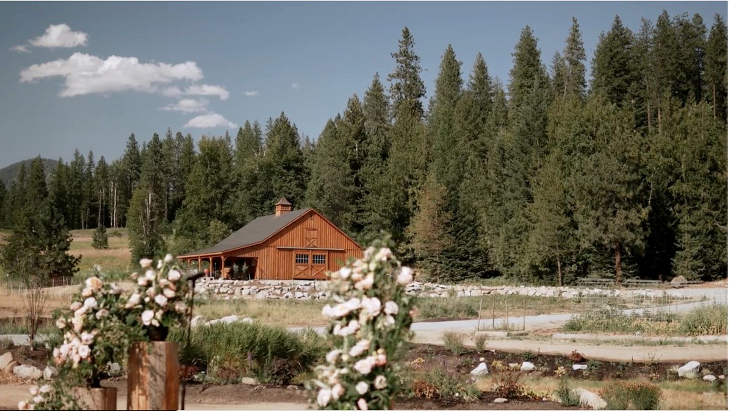 Boutique Glamping Retreat with Elevated Views and Serenity in Sandpoint, Idaho