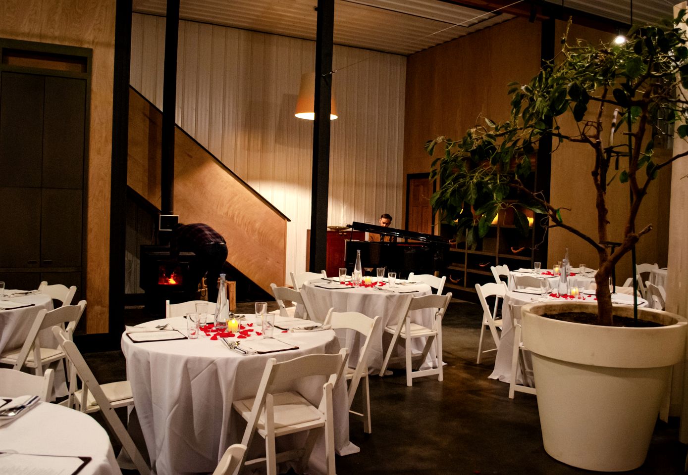 Boutique Glamping Retreat with Elevated Views and Serenity in Sandpoint, Idaho