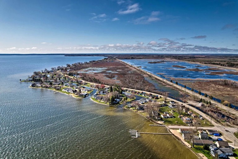 Cabins (United States of America, Houghton Lake, Michigan)
