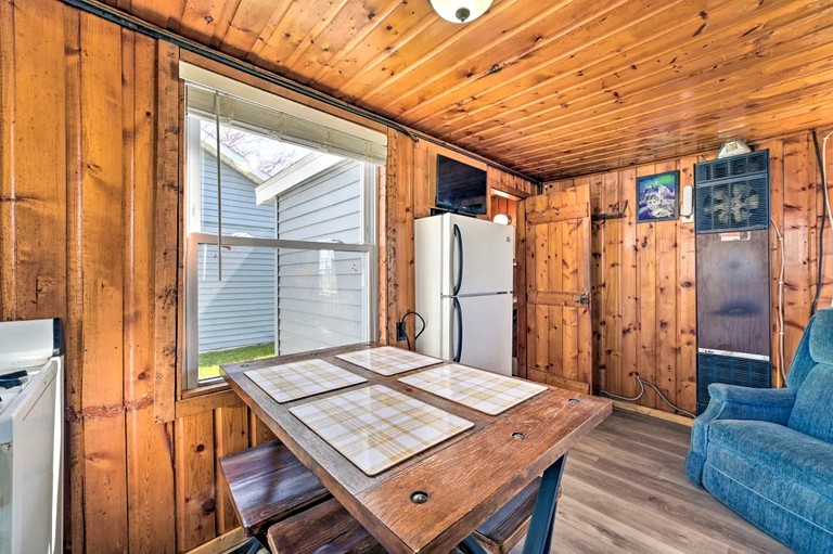 Cabins (United States of America, Houghton Lake, Michigan)