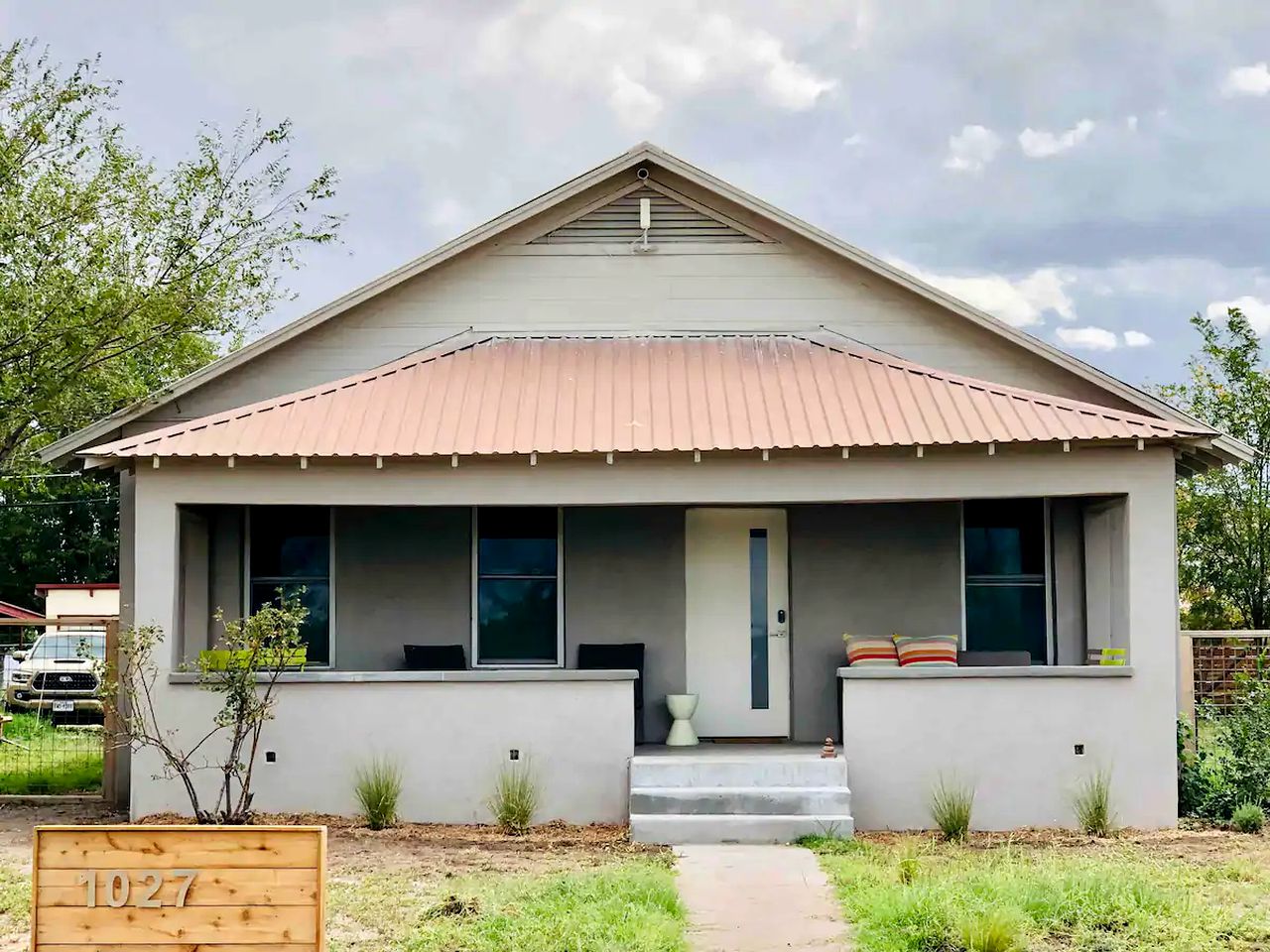 Fully-Remodeled Cottage Rental for Weekend Getaways in Texas