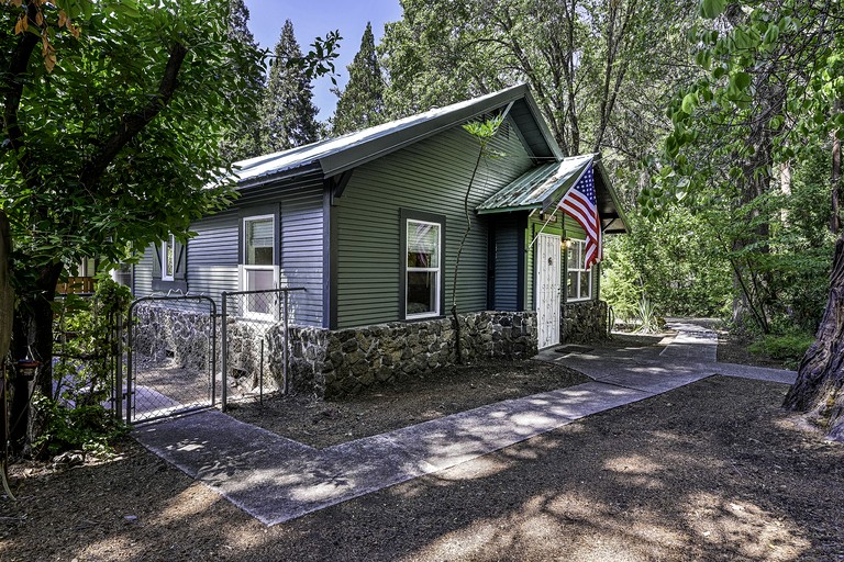Vacation Rentals (United States of America, Dunsmuir, California)