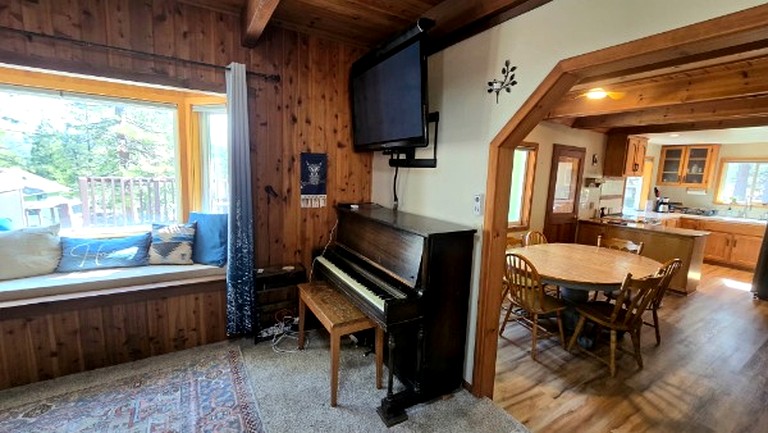 Vacation Rentals (United States of America, Weed, California)