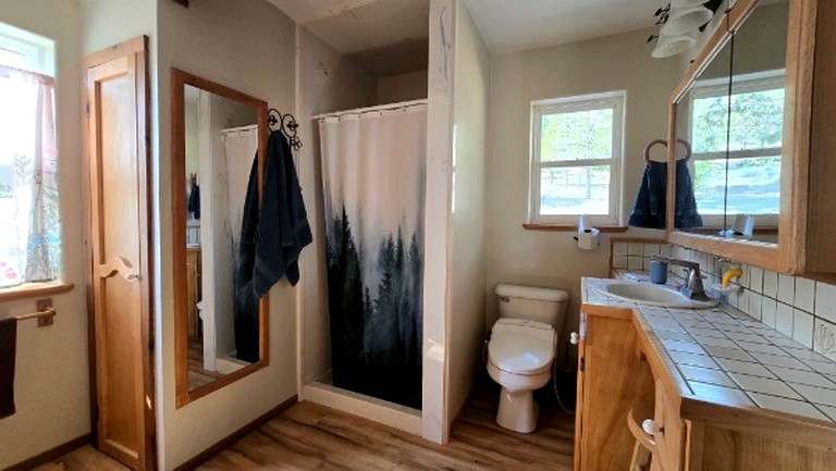 Vacation Rentals (United States of America, Weed, California)