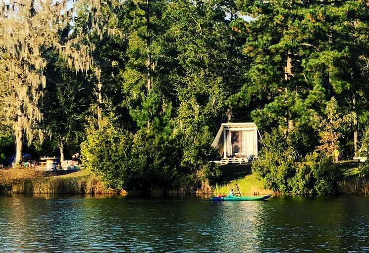 Cabin rental for glamping in South Carolina