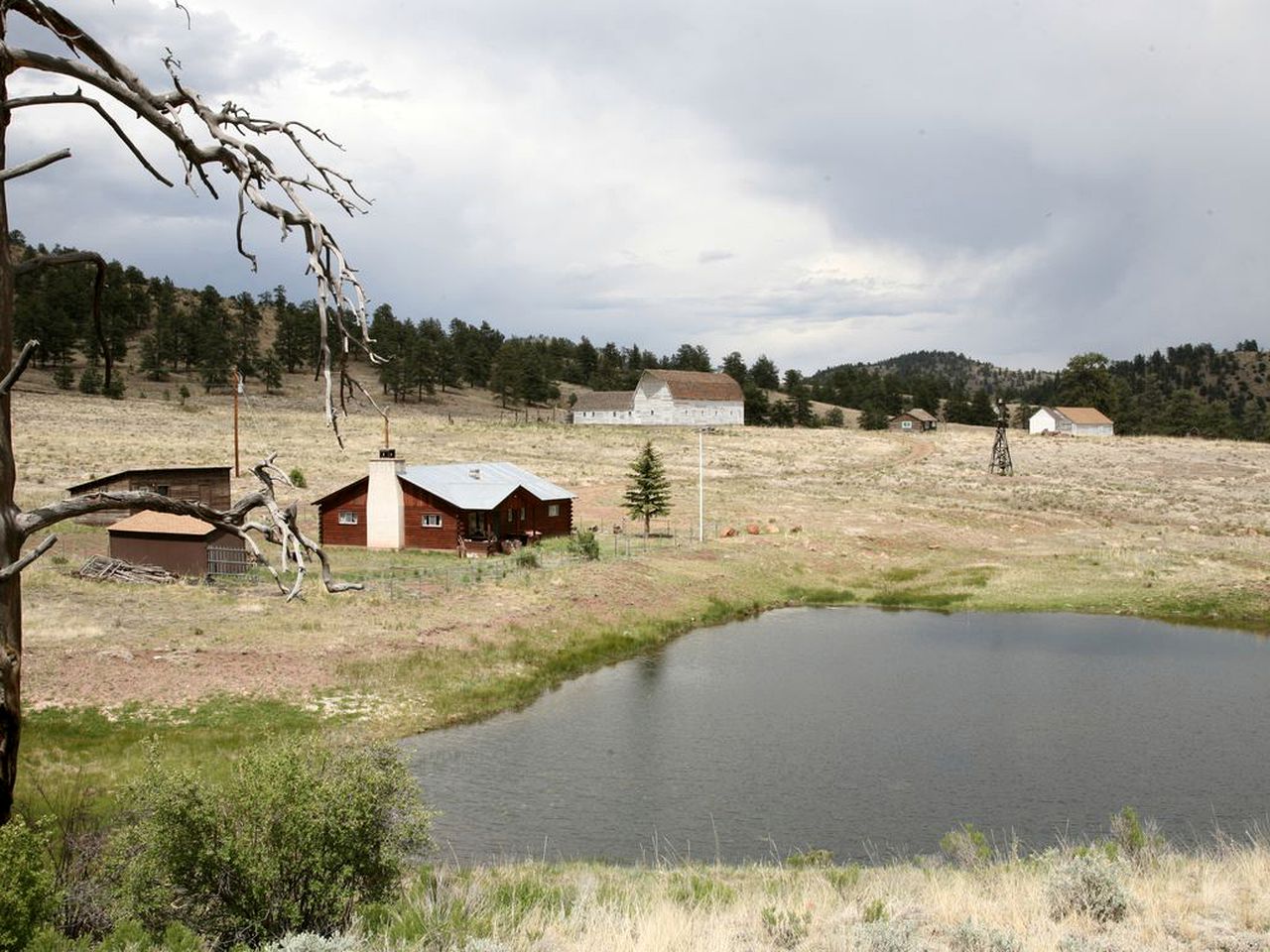 Charming Family-Friendly Vacation Rental on a Ranch in Park County, Colorado