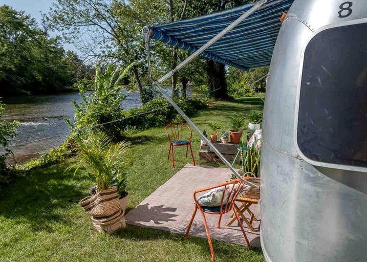 Airstreams (Belleville, Ontario, Canada)