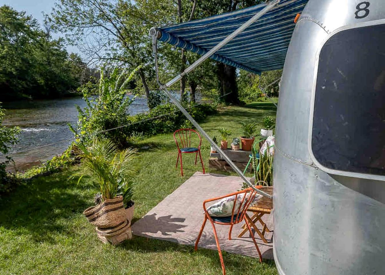Snug Airstream for Weekend Getaways from Toronto
