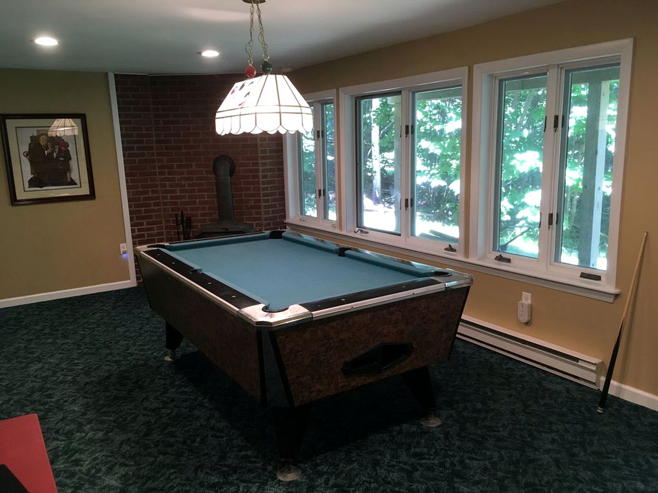 Secluded Family-Friendly Cabin with a Pool Table in Wilmington, Vermont