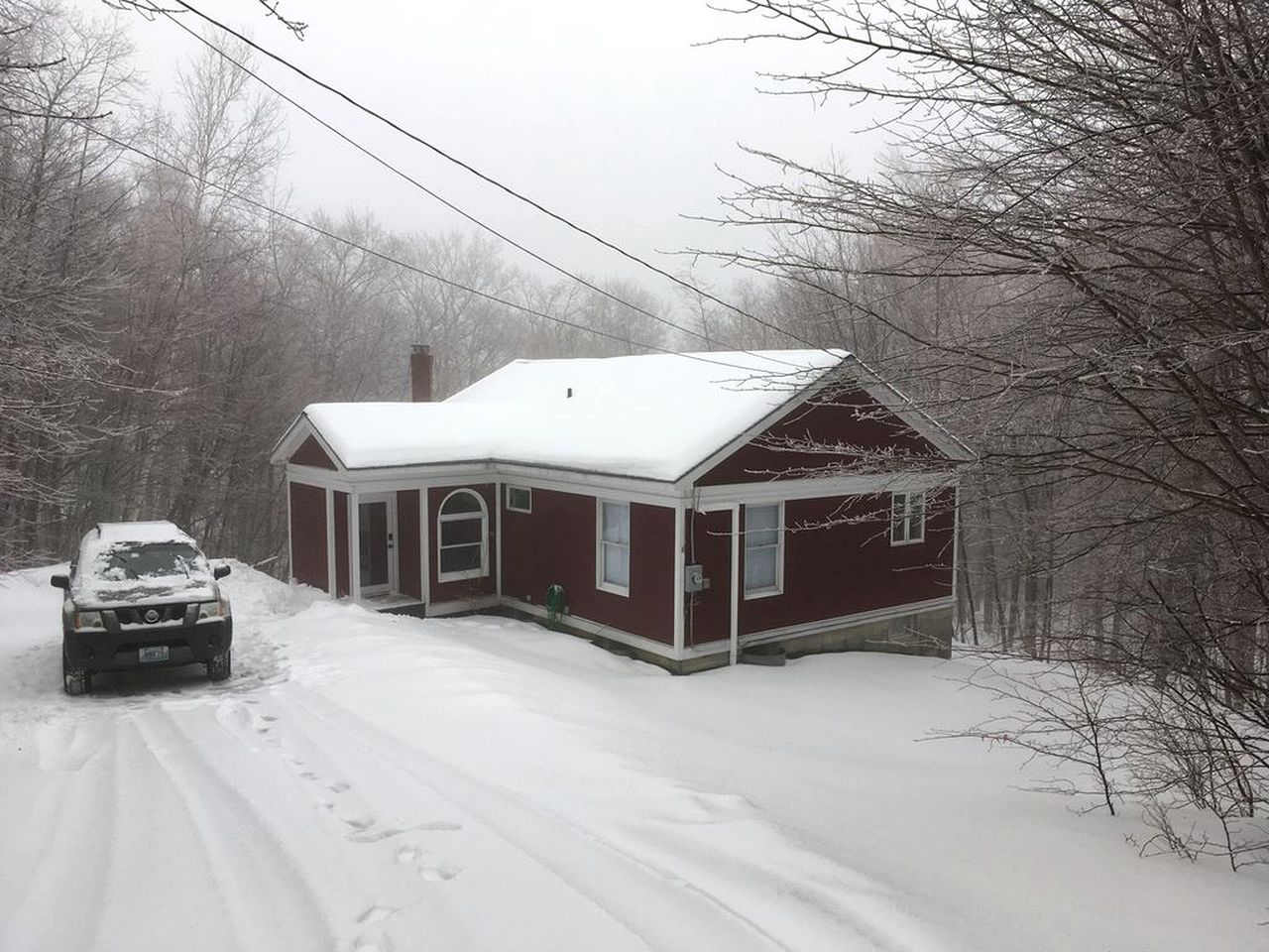 Secluded Family-Friendly Cabin with a Pool Table in Wilmington, Vermont