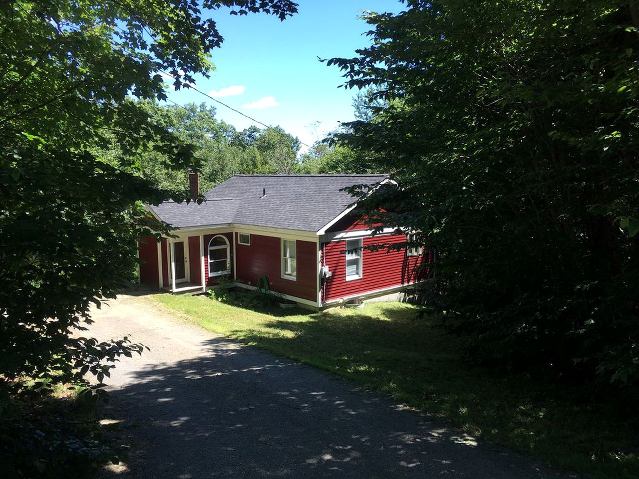 Secluded Family-Friendly Cabin with a Pool Table in Wilmington, Vermont