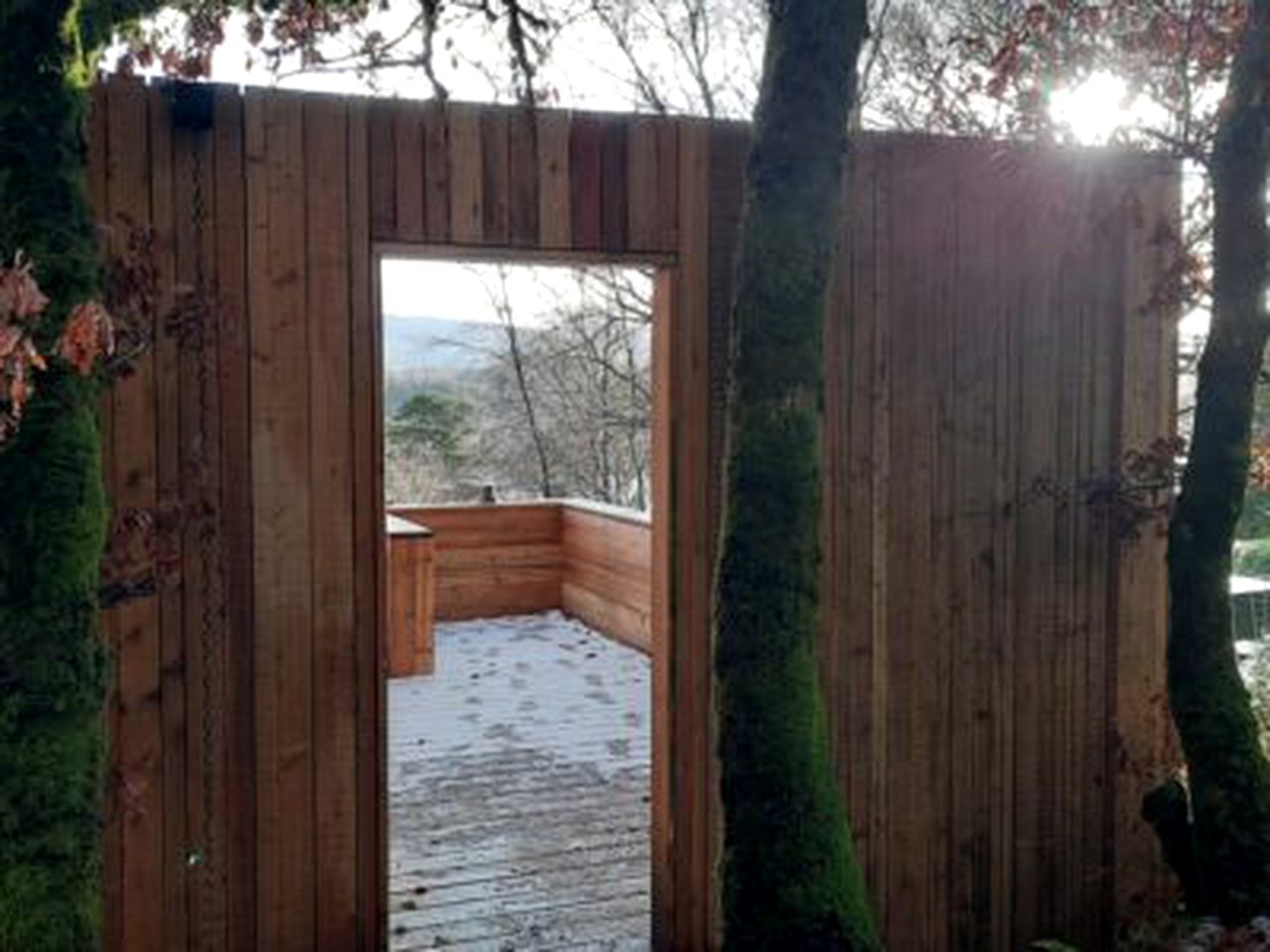 Unique Loch Awe Cabin with Mountain Views in Argyll and Bute, Scotland