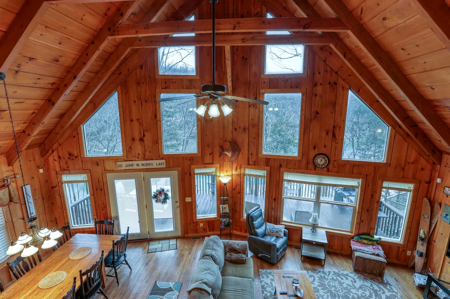 Regal Tennessee Retreat with a Dock on the Shores of Norris Lake