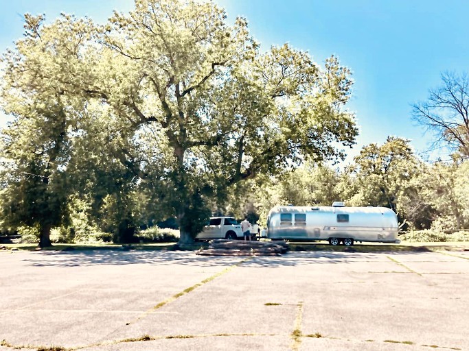 Airstreams (Belleville, Ontario, Canada)
