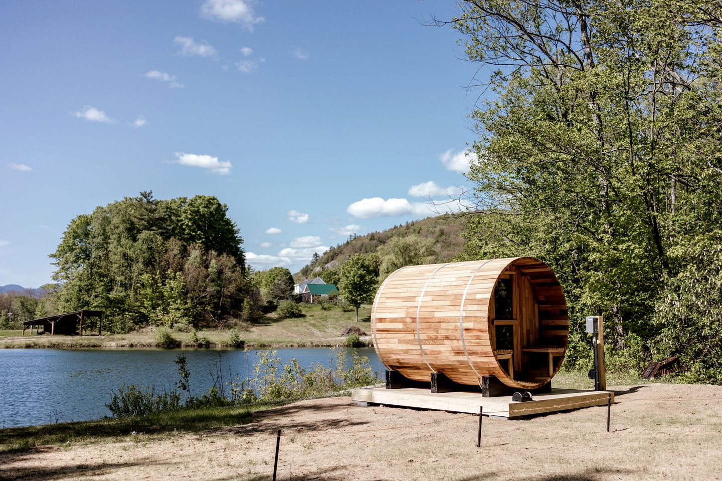 Amazing Safari Tent Close to Lake in North Woodstock, New Hampshire
