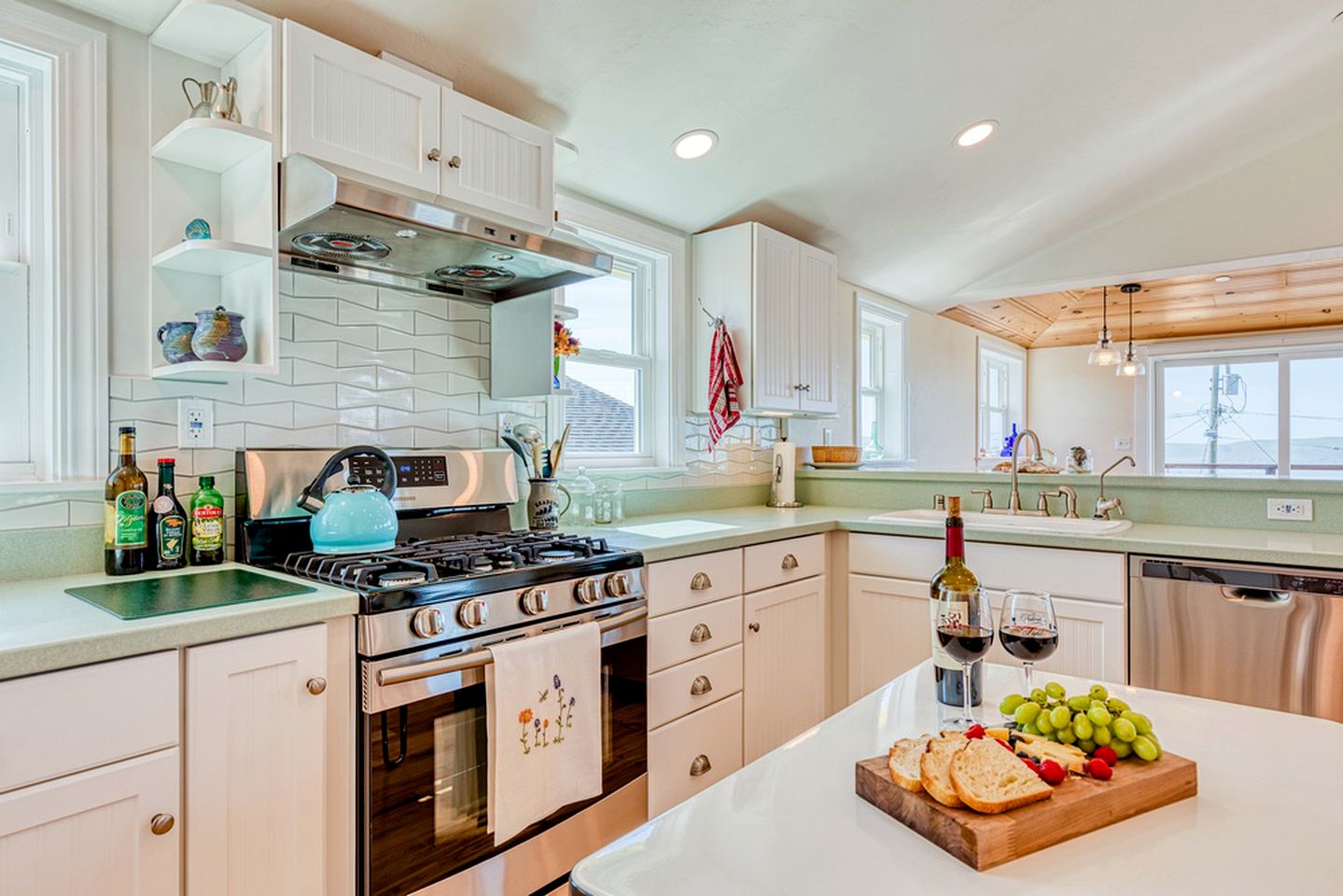 Cozy Dillon Beach Cottage Perfect for Vacations in California