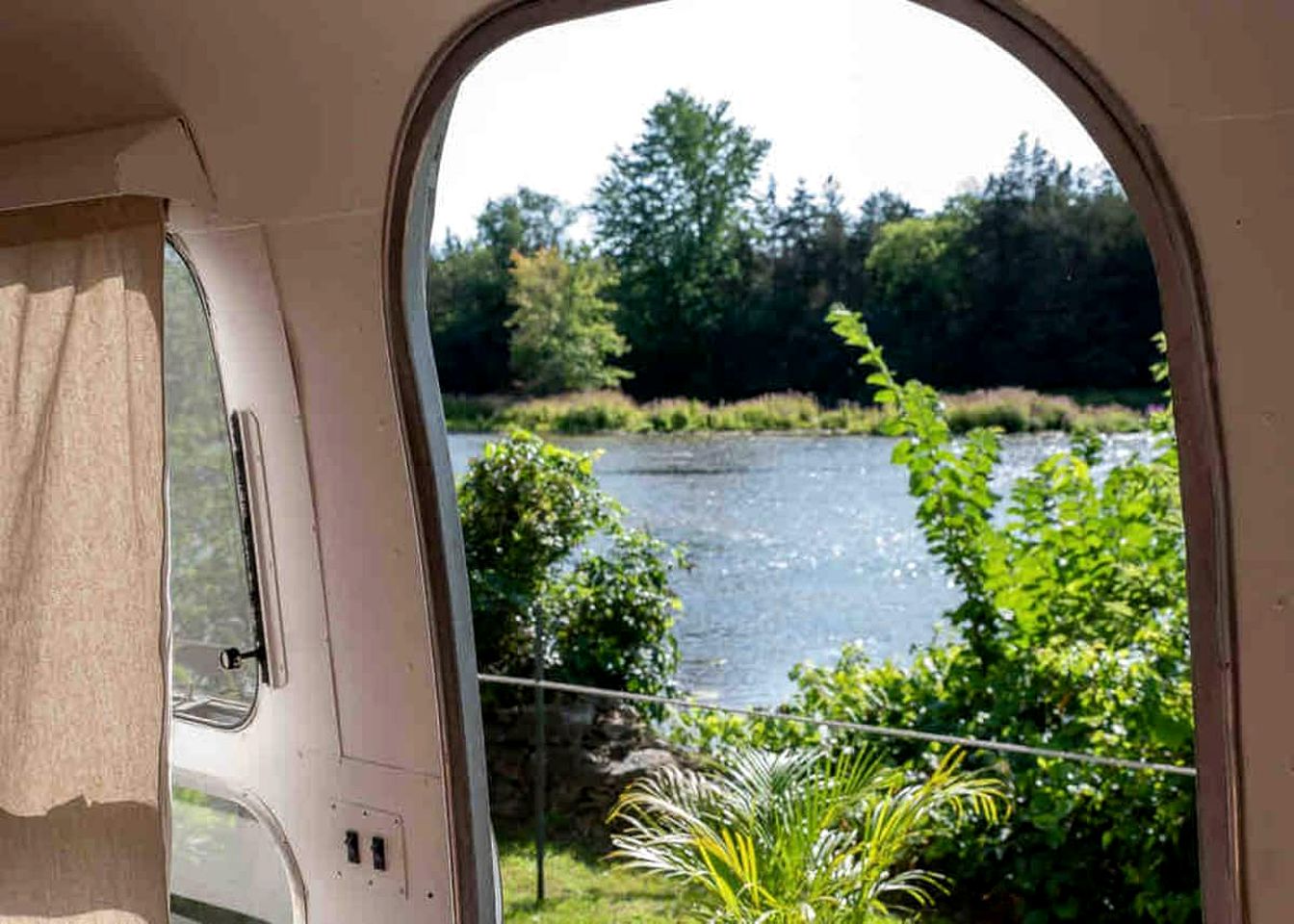 Snug Airstream for Weekend Getaways from Toronto