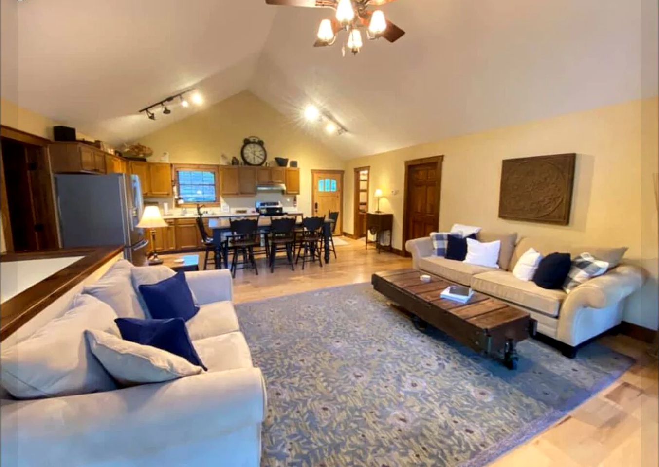 Fantastic Tennessee Vacation Rental for Getaways on Norris Lake