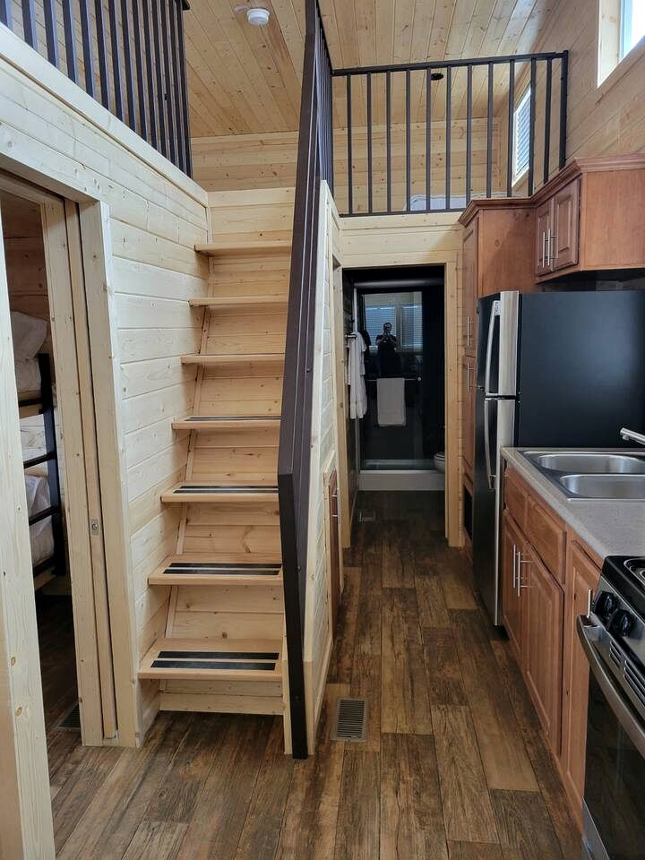 Peaceful Tiny Home Getaway with Loft & Open Sky Views in Williams, Arizona